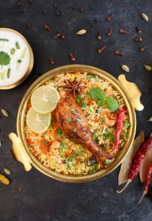 Chicken Hyderabadi Dum Biryani