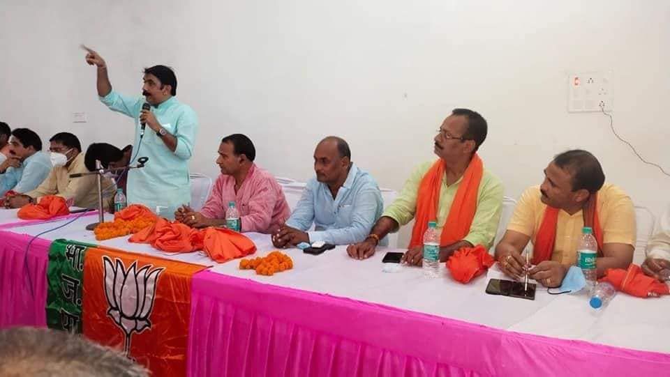 -गत बुधवार को सकलडीहा विधानसभा के अंतर्गत भारतीय जनता पार्टी के चारों मंडल की बैठक का आयोजन किया गया