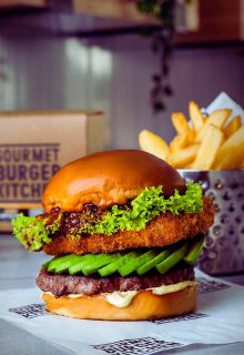 Chilli Garlic Paneer Burger