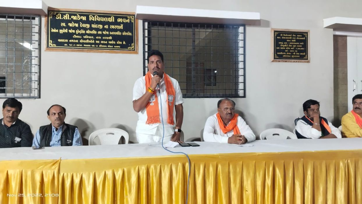-"लोगों के मन में एक ही बात है,बार-बार बनेगी भाजपा की सरकार।"
