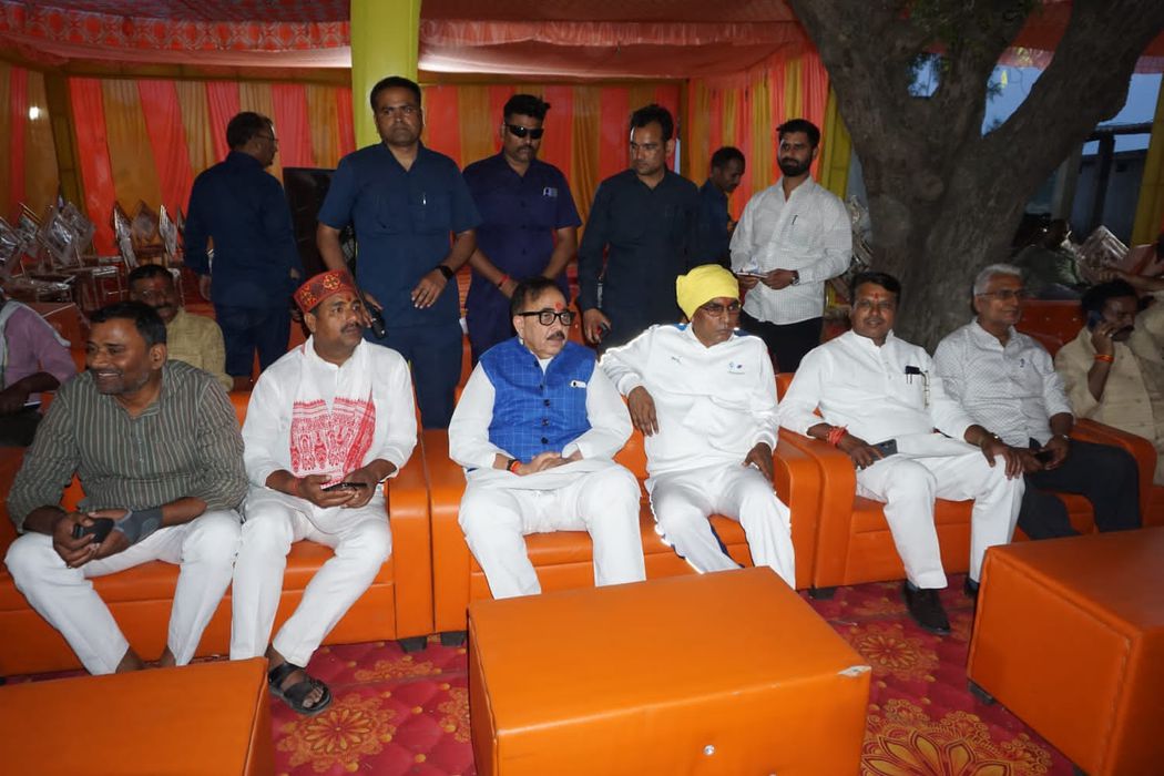 -उत्तर प्रदेश के कैबिनेट मंत्री एवं सुहेलदेव भारतीय समाज पार्टी के अध्यक्ष श्री ओम प्रकाश राजभर जी क