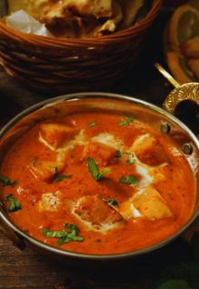 Shahi Paneer Laccha Paratha Combo