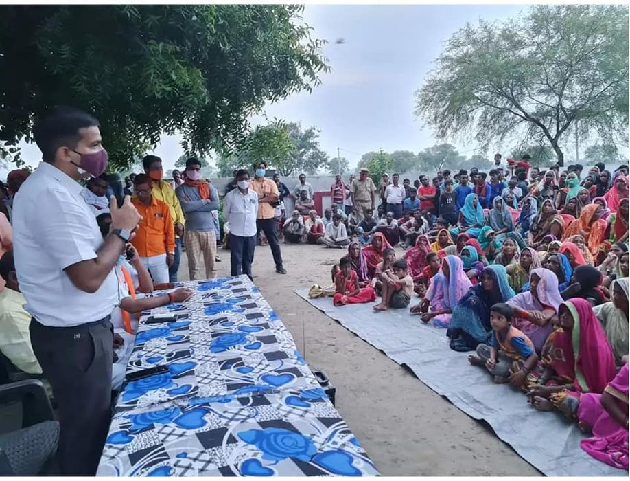 -भारत सरकार के भारी उद्योग मंत्री चंदौली के लोकप्रिय सांसद डॉ महेंद्र नाथ पांडेय जी के दिशा निर्देश 