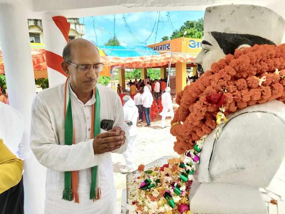 -हर साल की तरह इस वर्ष भी 18 अगस्त को अष्ट शहीदों का शहीदी दिवस धूमधाम से मनाया गया। इस अवसर पर आयोज