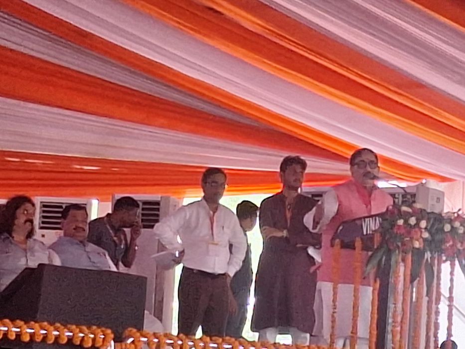 -पेरिस ओलंपिक 2024 में हॉकी में पदक जीतकर देश का परचम लहराने वाले श्री ललित उपाध्याय (वाराणसी) और श्