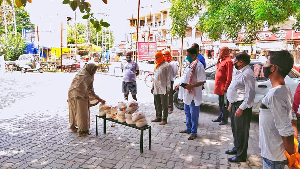 -मिशन हर घर अन्न अभियान को एक माह पूरा हो चुका है, विगत एक माह से लखनऊ के मैथिलीशरण गुप्त वार्ड में 