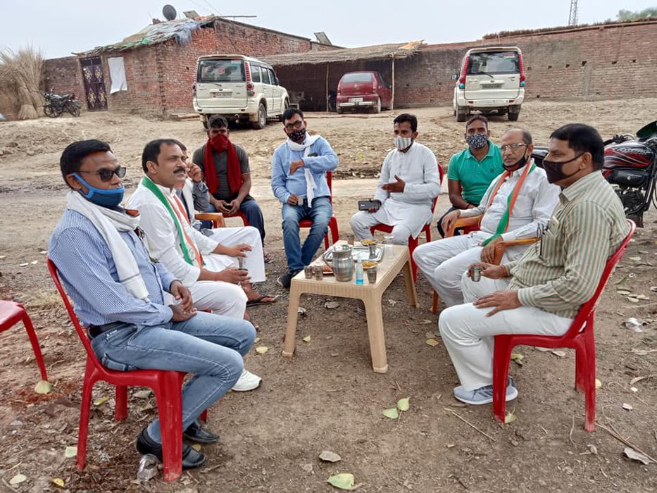 -मोहम्मदाबाद ब्लाक कांग्रेस कमेटी के नेतृत्व में कांग्रेस पार्टी के बैनर तले पंचायत चुनाव लड़े जनप्र