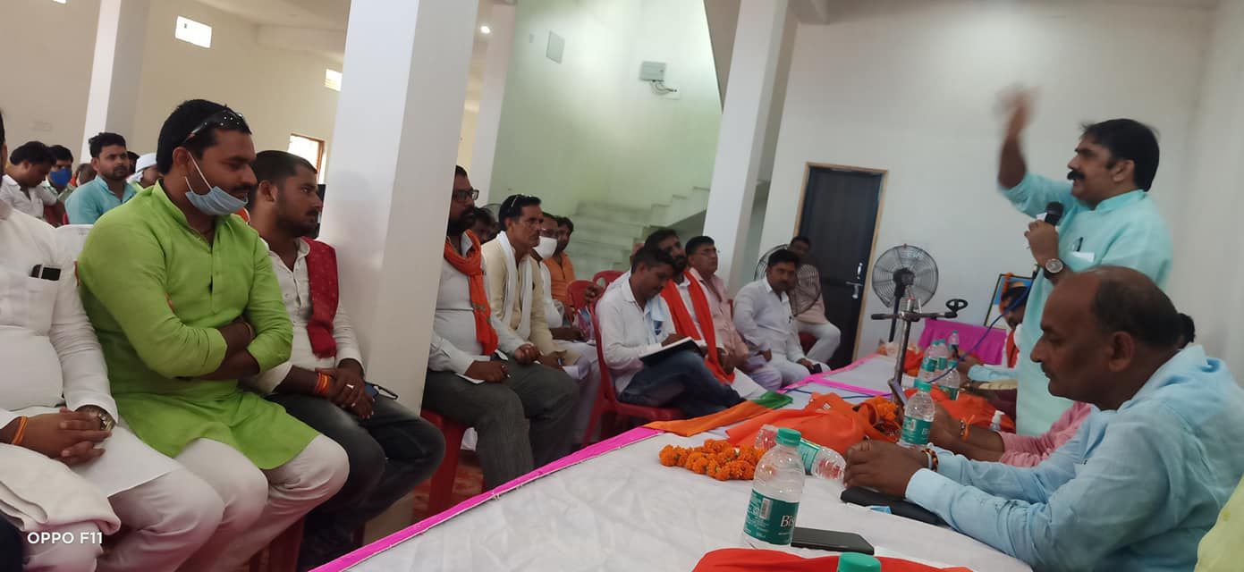 -गत बुधवार को सकलडीहा विधानसभा के अंतर्गत भारतीय जनता पार्टी के चारों मंडल की बैठक का आयोजन किया गया