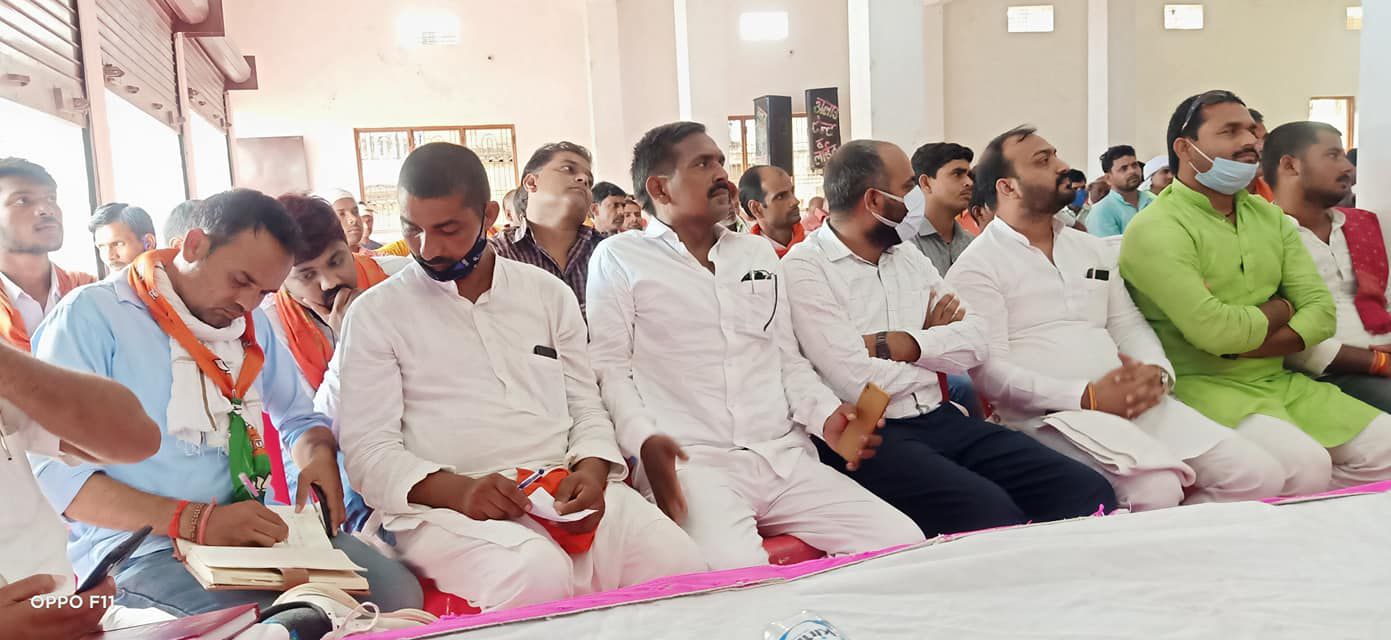 -गत बुधवार को सकलडीहा विधानसभा के अंतर्गत भारतीय जनता पार्टी के चारों मंडल की बैठक का आयोजन किया गया