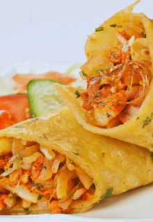 Egg Chicken Tikka Roll