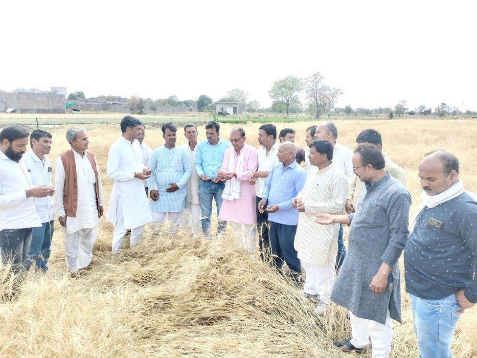 -कॉंग्रेस नेता श्यामलाल जोकचंद ने आज मल्हारगढ़ विधानसभा के गुर्जर बरडिया, लुहारी, लदूसा, पिंडा रिंडा 