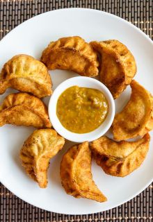 Kurkure Veg Momos