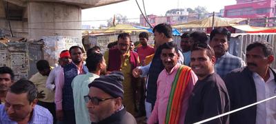 स्वच्छ चन्दौली स्वस्थ चंदौली हो रहा सामुदायिक भवन का निर्माण कार्य