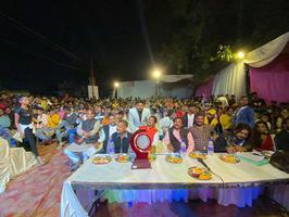 आयुष्मान कार्ड वितरण एवं डांस काम्पिटिशन कार्यक्रम में उमड़ा युवाओं का सैलाब