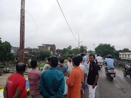 जलभराव की समस्या ने किया आमजन का जीना दूभर, पार्षद ने दिलाई समस्या से निजात