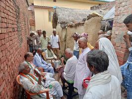 देश के संसाधनों को बेचने पर तुली है केंद्र सरकार, समीक्षा बैठक में बोले डॉ कुशवाहा