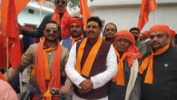 सूर्यमुनी तिवारी - विधानसभा सकलडीहा से बीजेपी प्रत्याशी चुने गए सूर्यमुनी तिवारी, जनता व समर्थकों में खुशी की लहर