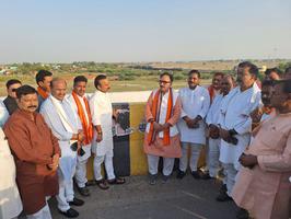 मटकुट्टा रेलवे उपरगामी सेतु का किया गया निरीक्षण