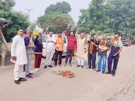 मैथिलीशरण वार्ड के हरिओम पार्क के चारों ओर सड़क निर्माण कार्य का उद्घाटन