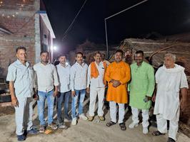 विभिन्न वैवाहिक कार्यक्रमों में पहुंचे सूर्यमुनि तिवारी, वर-वधू को दिया आशीष