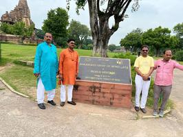 खजुराहो मंदिर भ्रमण - भारत की हजारों वर्ष पुरानी सभ्यता के किए दर्शन