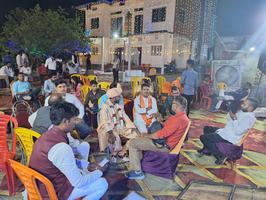 विधानसभा सकलड़ीहा, चकिया और अन्य क्षेत्रों के विभिन्न वैवाहिक कार्यक्रमों में पहुंचे सूर्यमुनि तिवारी