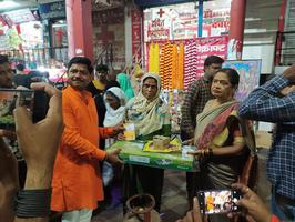 उज्ज्वला योजना के तहत महिलाओं को मिली नए गैस कनेक्शन की सौगात