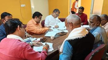 विजय कुमार भुर्जी - सक्रिय सदस्यता अभियान के अंतिम चरण में हलवासिया कोर्ट, हजरतगंज में भाग लिया