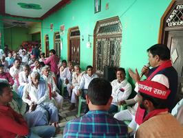 कायमगंज विधानसभा के विभिन्न ग्रामों में सपा ने नए मतदाताओं को किया जागरूक