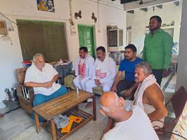 जनता के सुख-दुख में साथ खड़े हैं सूर्यमुनि तिवारी, सकलड़ीहा की विभिन्न ग्राम पंचायतों में पहुंचे जननेता