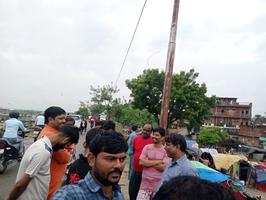 जलभराव की समस्या ने किया आमजन का जीना दूभर, पार्षद ने दिलाई समस्या से निजात