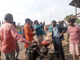 जलभराव की समस्या ने किया आमजन का जीना दूभर, पार्षद ने दिलाई समस्या से निजात