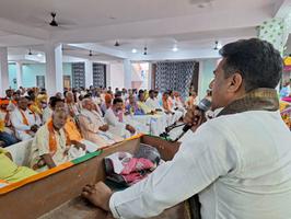 सरकार ने अपने नौ वर्षों के कार्यकाल में समाज के हर वर्ग को अधिकार प्रदान किए हैं - सूर्यमुनि तिवारी