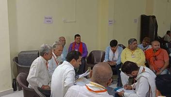 कालीचरण रैकवार - भाजपा जिला कार्यालय हमीरपुर में बूथ सशक्तिकरण अभियान की कार्यशाला का हुआ आयोजन