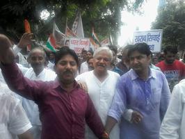 'संवेदनहीन हो गई है सपा सरकार'