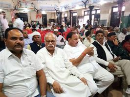 'मजदूर विरोधी है केंद्र सरकार'