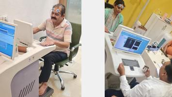 (Click here for more pictures)
Real-time health scan at the Patanjali store